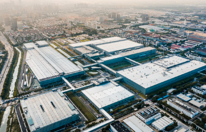 上汽大众MEB智能工厂 制造业技术革新的典范